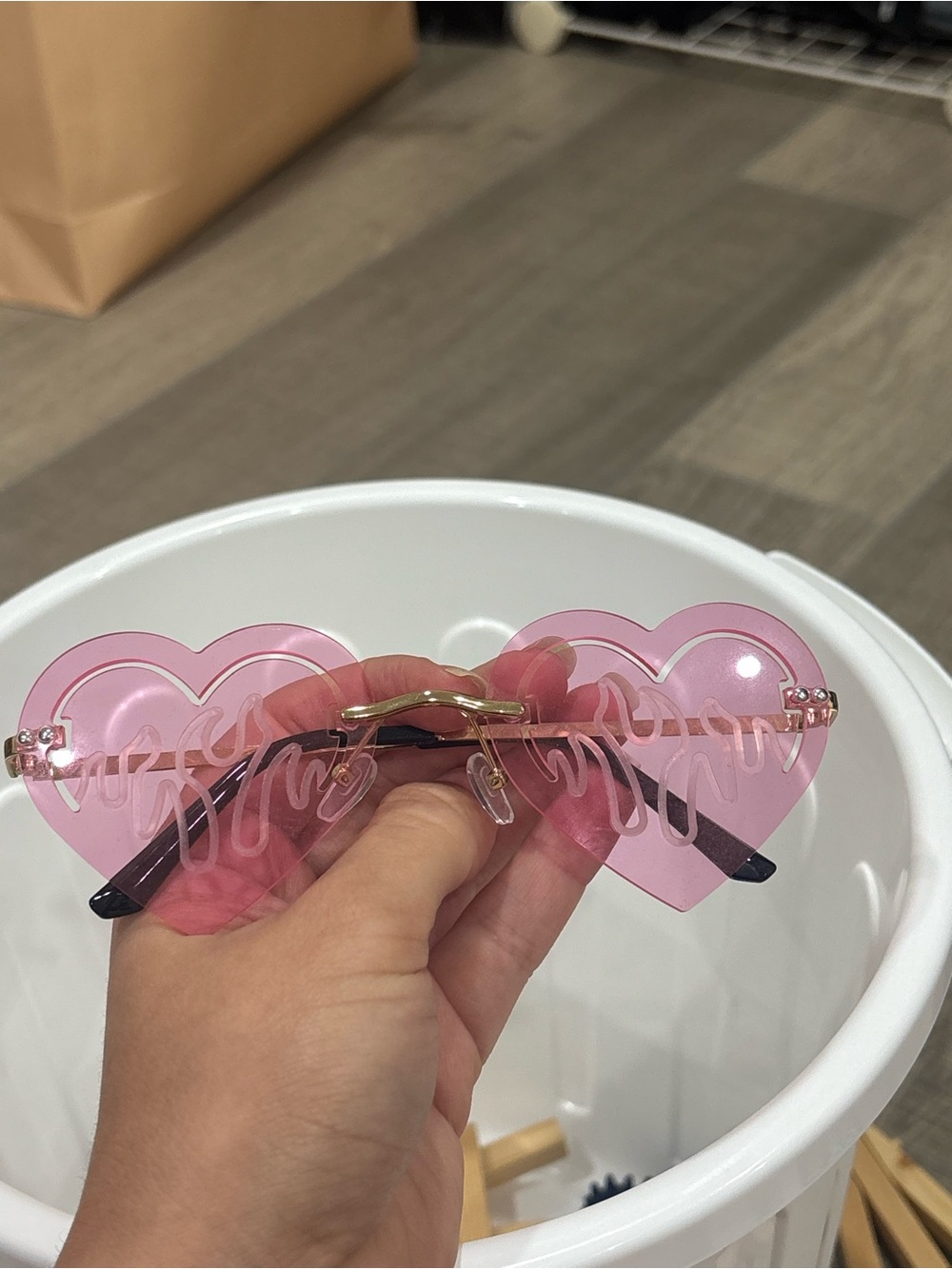 SHEIN Pink Heart Drip Rimless Sunglasses
